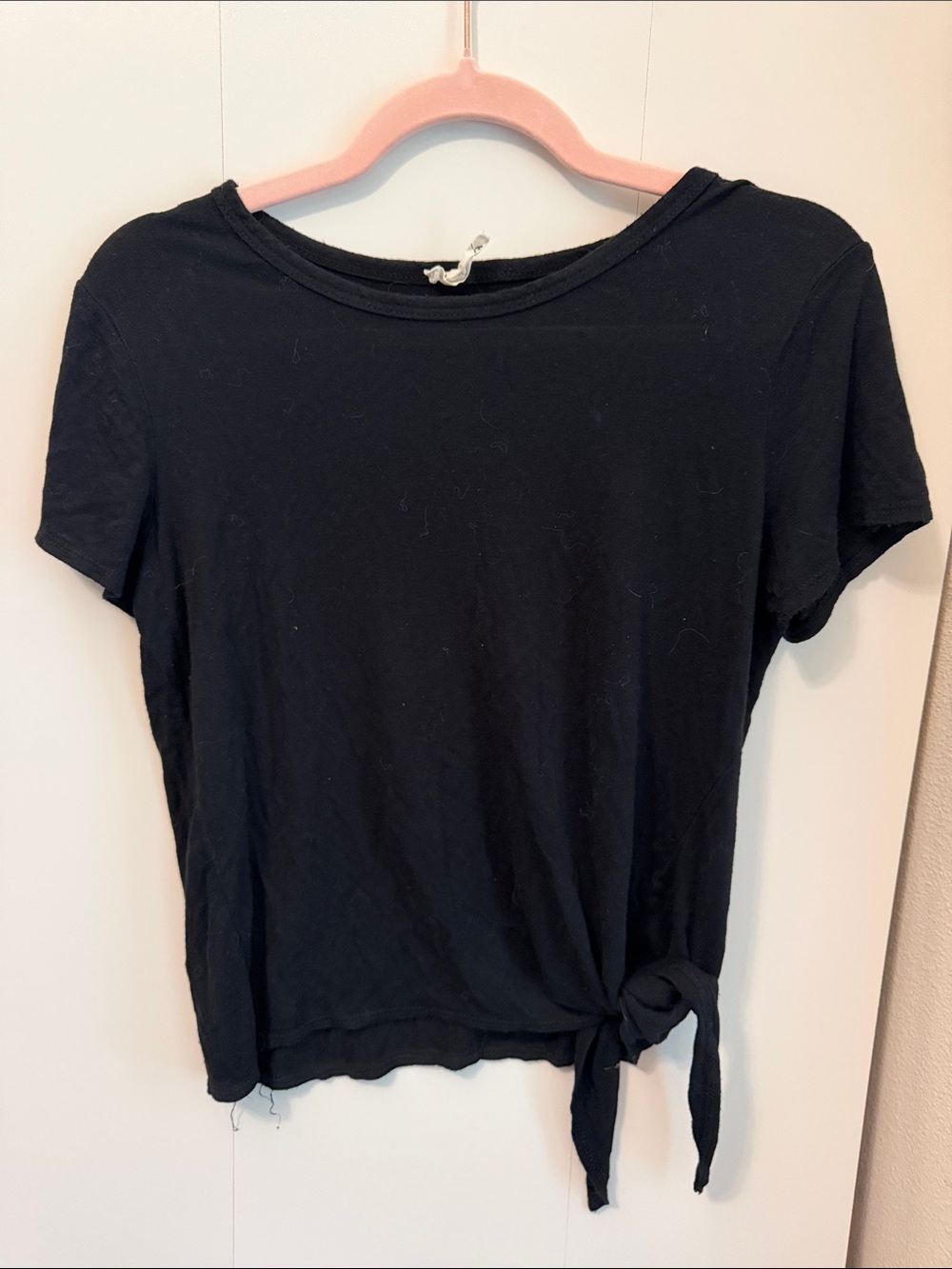 Olivia Rae Black Short-Sleeve Tie-Hem Tee